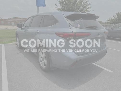 2023 Toyota Highlander Hybrid LE