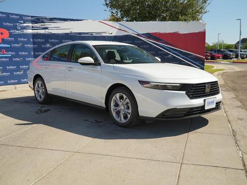 2025 Honda Accord LX 1.5T