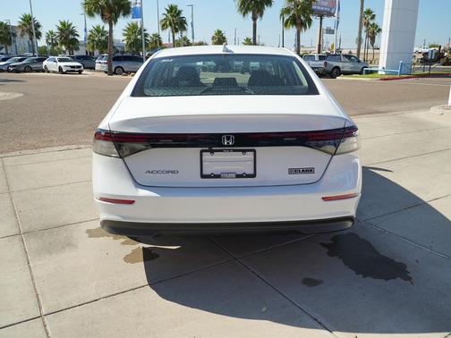 2025 Honda Accord LX 1.5T