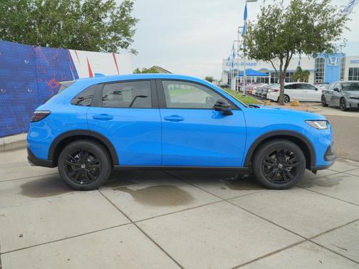 Boost Blue Pearl 2027 Honda HR-V Sport