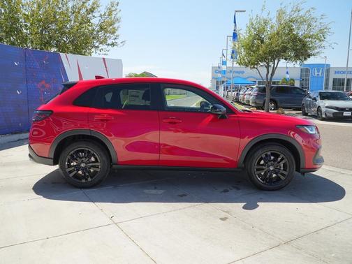 2026 Honda HR-V 2WD Sport