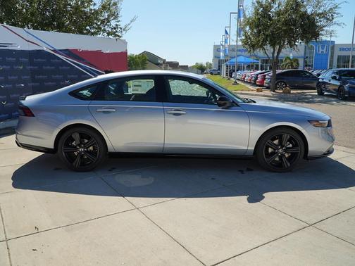 2025 Honda Accord Hybrid Base