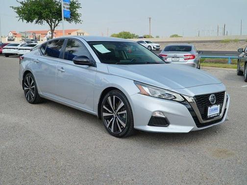 2020 Nissan Altima SR FWD