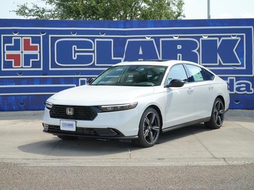 Platinum White Pearl 2026 Honda Accord SE