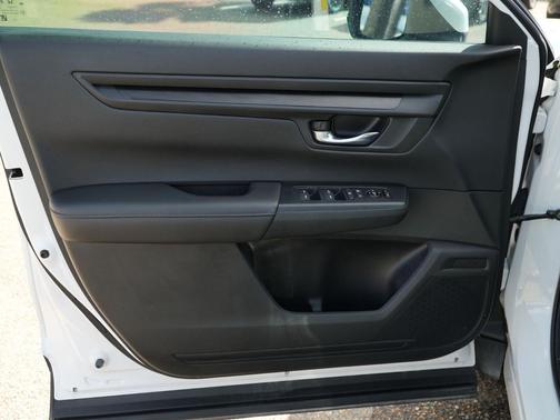 Platinum White Pearl 2025 Honda CR-V LX 2WD