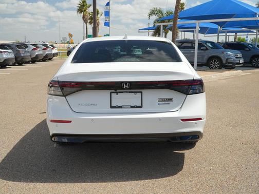 Platinum White Pearl 2025 Honda Accord Hybrid EX-L