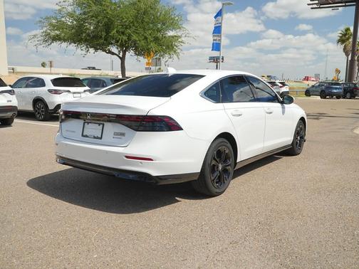 Platinum White Pearl 2025 Honda Accord Hybrid EX-L