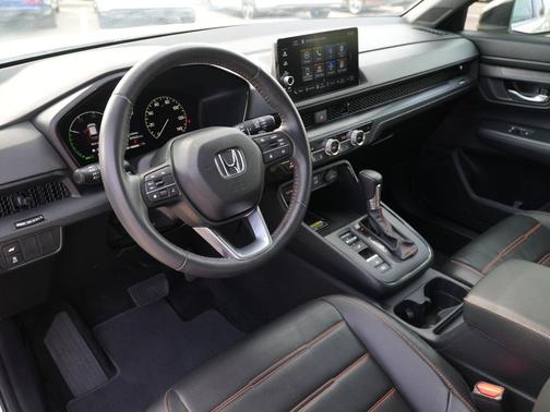 Platinum White Pearl 2024 Honda CR-V Hybrid Sport FWD