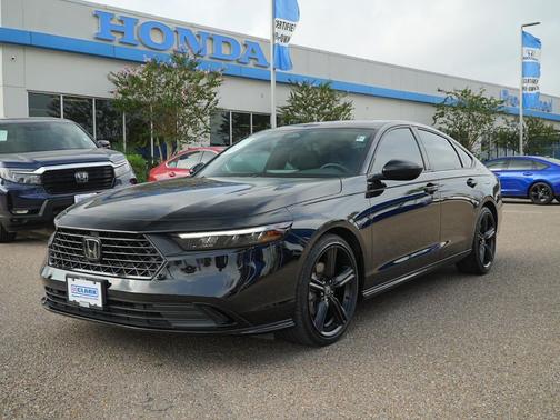 2023 Honda Accord Hybrid Base