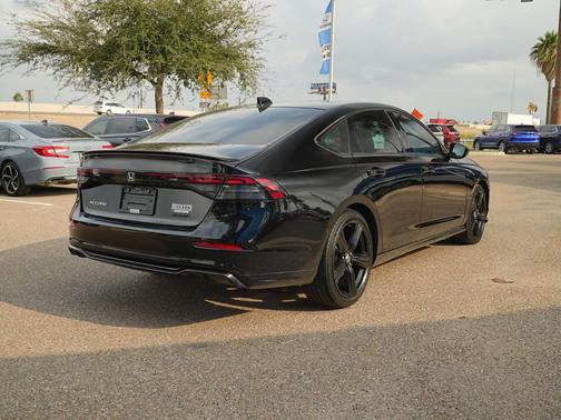 2023 Honda Accord Hybrid Base