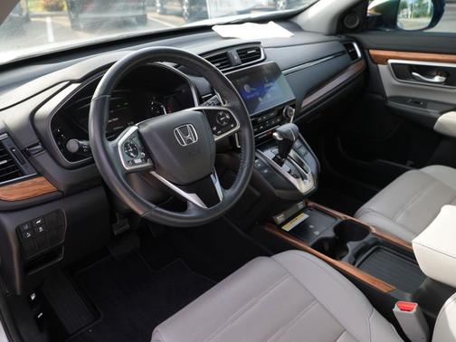 Lunar Silver Metallic 2021 Honda CR-V 2WD Touring