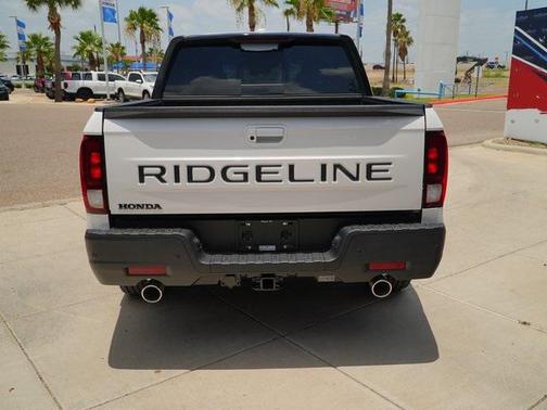 2025 Honda Ridgeline Black