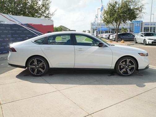 2025 Honda Accord Hybrid Base