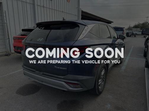 2025 Hyundai TUCSON SE