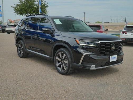 2024 Honda Pilot Touring 8-Passenger