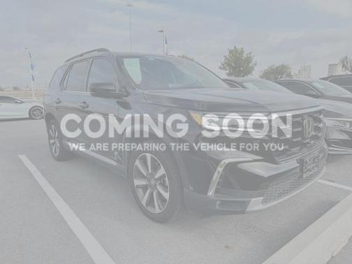 2024 Honda Pilot Touring 8-Passenger