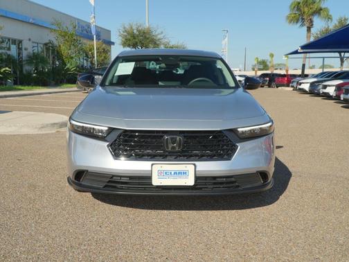 Solar Silver Metallic 2026 Honda Accord SE