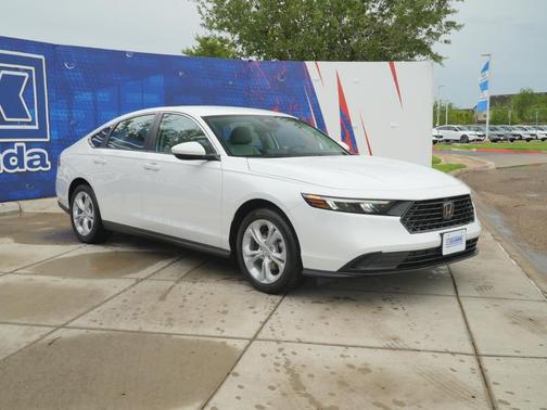 Platinum White Pearl 2026 Honda Accord LX 1.5T