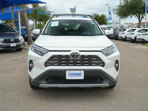 Blizzard Pearl 2020 Toyota RAV4 Limited