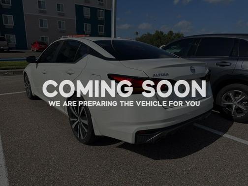 2020 Nissan Altima SR FWD