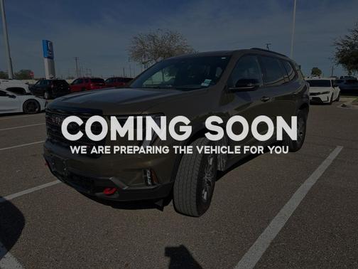 2024 GMC Acadia AWD AT4