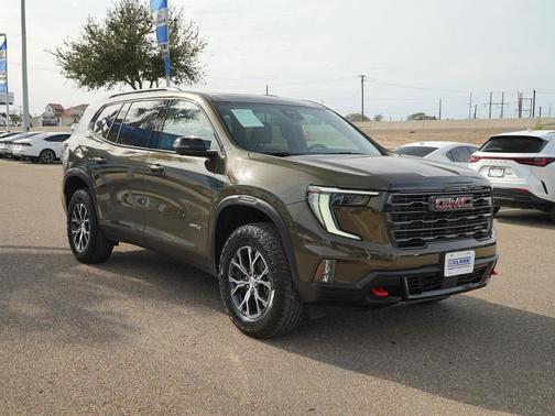 2024 GMC Acadia AWD AT4