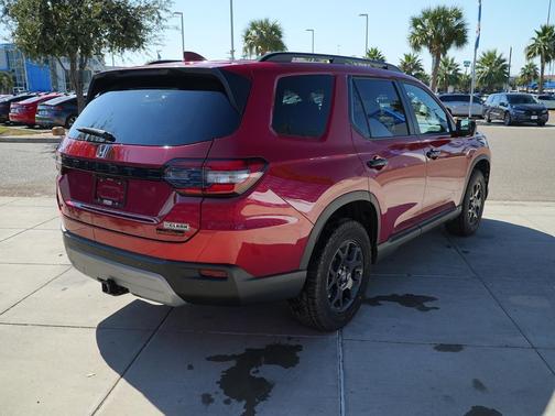 2025 Honda Pilot TrailSport