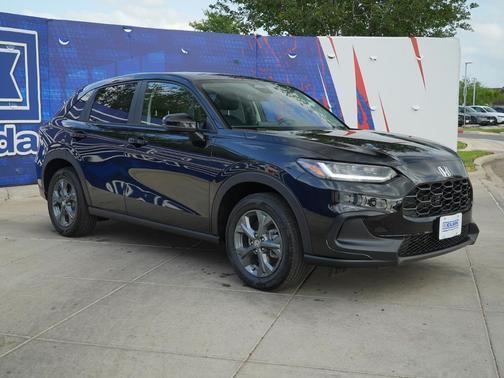 Crystal Black Pearl 2026 Honda HR-V LX