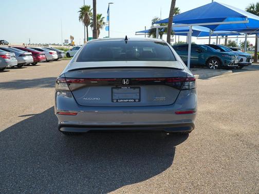 2023 Honda Accord Hybrid Base