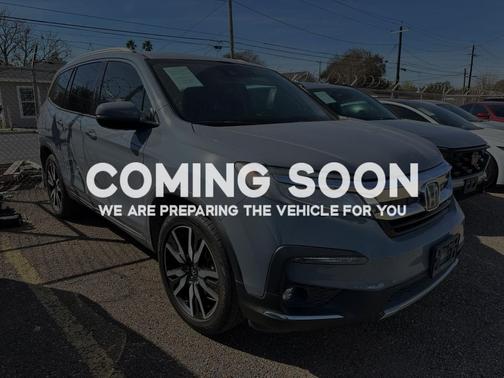 2022 Honda Pilot Touring 8-Passenger