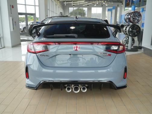 Sonic Gray Pearl 2026 Honda Civic Type R Type R