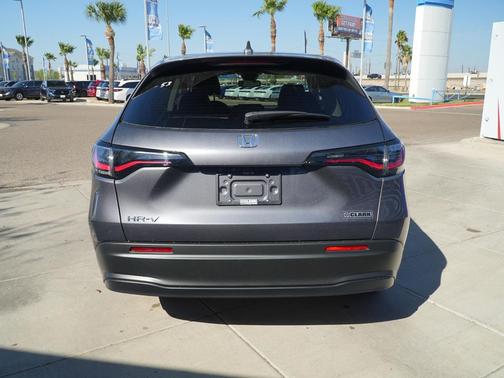 2026 Honda HR-V LX