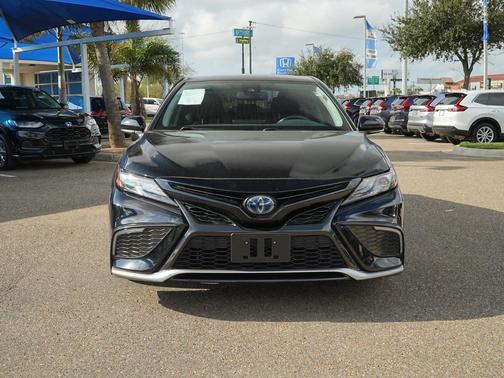 2024 Toyota Camry Hybrid SE
