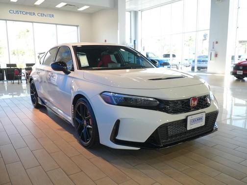 Championship White 2026 Honda Civic Type R Type R