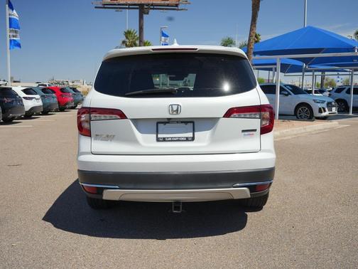 2021 Honda Pilot Touring 8-Passenger