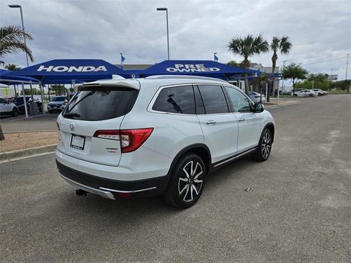 2021 Honda Pilot Touring 8-Passenger