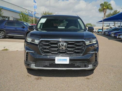 Crystal Black Pearl 2023 Honda Pilot 2WD EX-L 7 Passenger