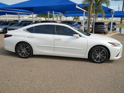 Eminent White Pearl 2023 Lexus ES 350 Base