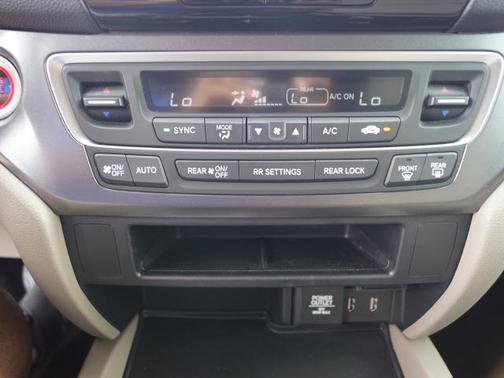 2018 Honda Pilot EX