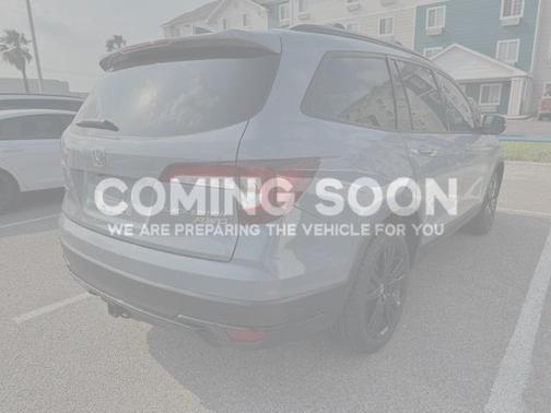 2022 Honda Pilot AWD Black Edition