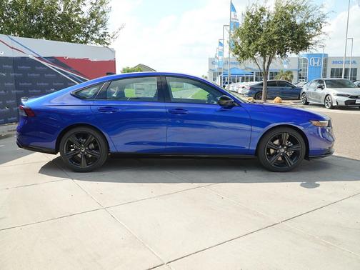 2025 Honda Accord Hybrid Base