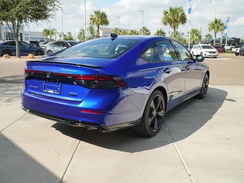 2025 Honda Accord Hybrid Base