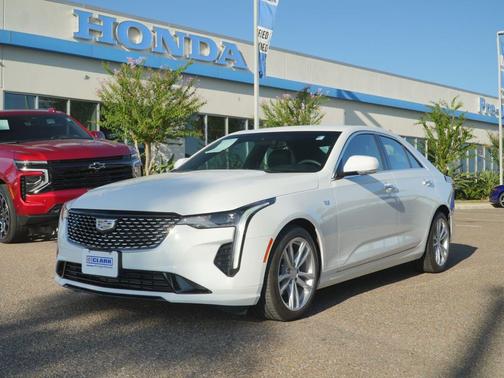 Summit White 2024 Cadillac CT4 Luxury