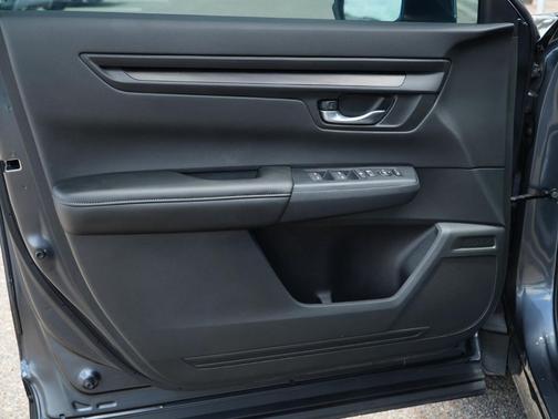 Meteorite Gray Metallic 2026 Honda CR-V LX 2WD