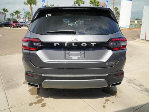 Modern Steel Metallic 2026 Honda Pilot EX-L