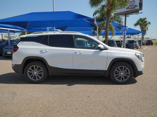 White Frost Tricoat 2024 GMC Terrain SLT