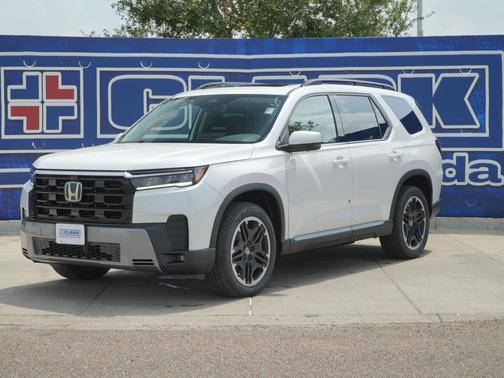Platinum White Pearl 2026 Honda Pilot Touring 8-Passenger