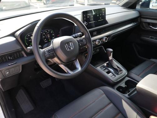 Platinum White Pearl 2026 Honda CR-V Hybrid Sport-L FWD