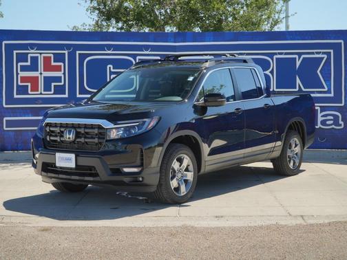 Crystal Black Pearl 2026 Honda Ridgeline RTL