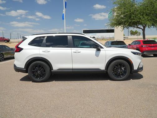 Platinum White Pearl 2026 Honda CR-V Hybrid Sport FWD